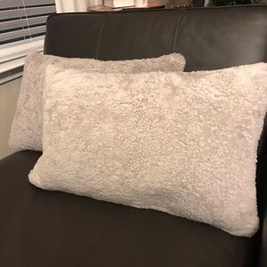 LAST CHANCE CLOSING CLOSET Sheep Skin 2 Pillow Cvr